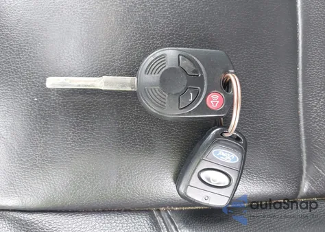 2017 Ford Escape Se из США, поврежденный, VIN 1FMCU9GD7HUB90264